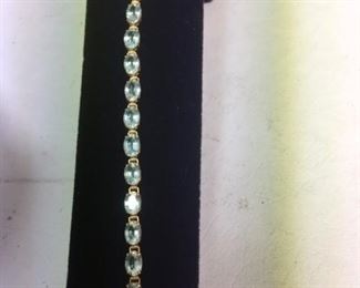 14kt Gold Aquamarine Bracelet