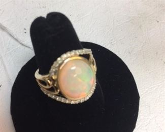 14kt gold Opal and diamond  ring