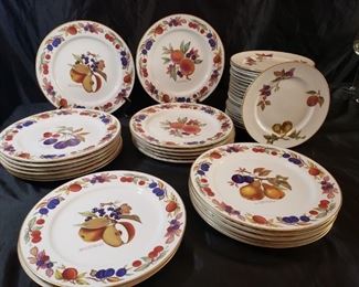 Evesham by Royal Worcester dinner and salad plates