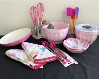 Mostly Brand New Various Pink Kitchen Appliances Bowls
