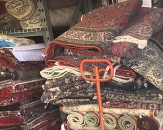 These are Persian Fine hand knotted Design Rugs, that we are Liquidating at Below of cost, in different sizes, Design and price
We accept  any reasonable offer/ Price 