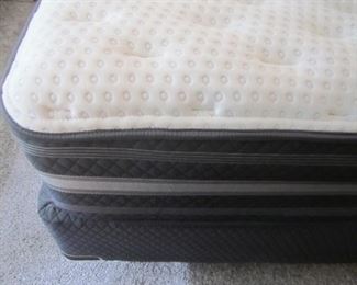 KING SIZE MATTRESS SET BY BEAUTYREST