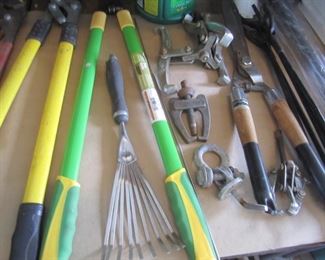 more garden tools