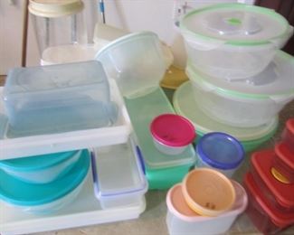 plastic dishes