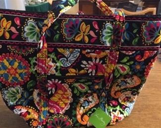 Vera Bradley Large bag (Never been used)