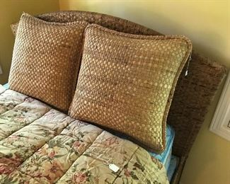Rattan pillows.