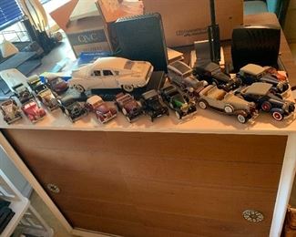 Miniature model cars