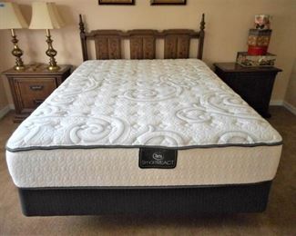 Queen wooden bed w/headboard and Serta mattress set   https://ctbids.com/#!/description/share/209079