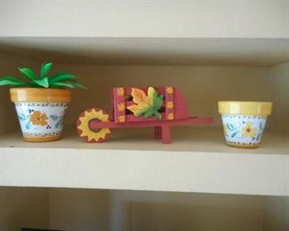 3 pc. home decor lot - flower pots & wooden wagon https://ctbids.com/#!/description/share/209157