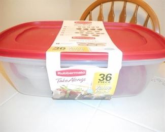 36 pc New Rubbermaid take along set https://ctbids.com/#!/description/share/209977