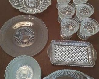 lot of 17 pc glassware - misc. items https://ctbids.com/#!/description/share/210004