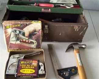 Misc. tool lot w/tool box - approx. 40 -50 pcs. https://ctbids.com/#!/description/share/210141