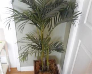 nice faux fern in copper pot, 54" tall https://ctbids.com/#!/description/share/210498