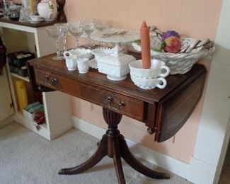 vintage drop leaf side table