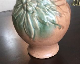 McCoy Tan and Brown Vase https://ctbids.com/#!/description/share/207466