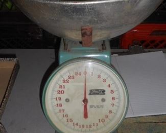 Vintage scale with bowl