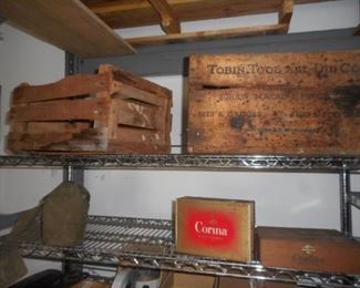 Vintage crates and boxes