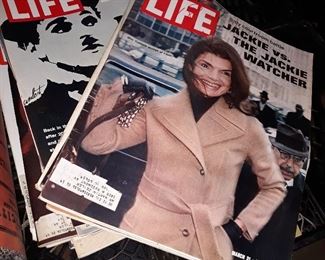 Vintage LIFE Magazines