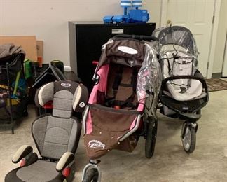 Strollers & carseats