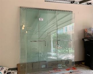 Seamless shower door glass
