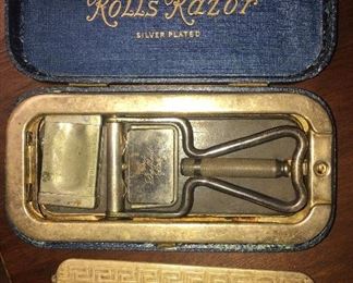 Rolls Razor in box