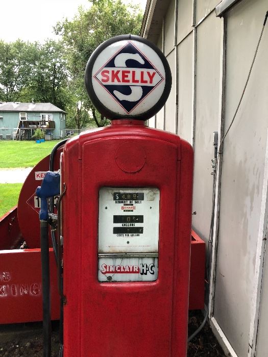 Vintage gasoline dispensing pump to be sold at 10:00 AM today by auction.