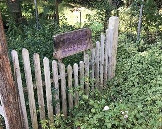 Fence pieces 