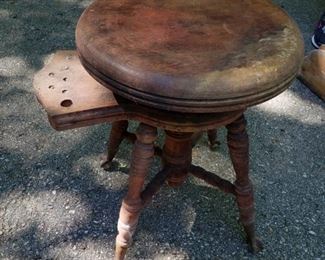 Spinning Stool