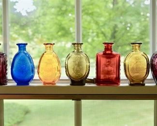 THE FRANKLIN MINT                                                 AMERICAN REVOLUTION Bottle Collection