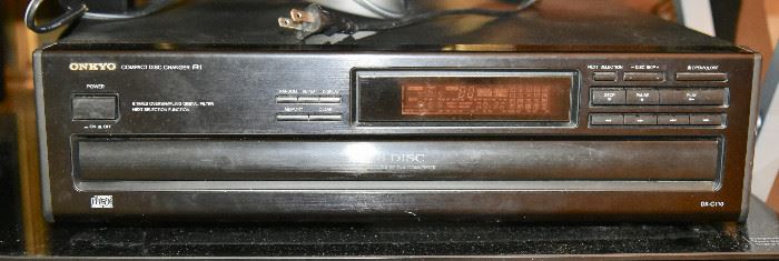 ONKYO 6 Disc DX-C110
