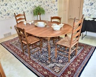 WILLETT Marblehead Cherry Dining Table w/2 Leaves