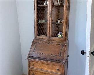 Antique Desk - skeleton key included