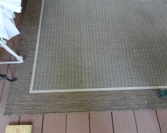 indoor/outdoor area rug