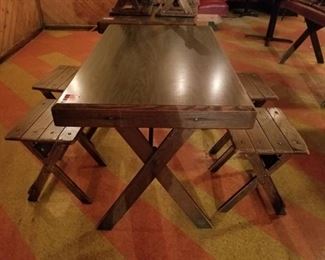 Rustic Table With 4 Stools