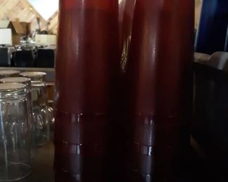 (42) Cambro Red 32 oz Tumblers