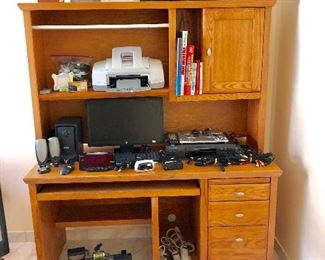 Desk w/Hutch - $135 - (56W 24D 65H)