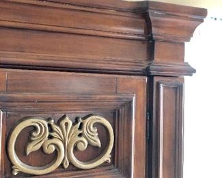Armoire detail