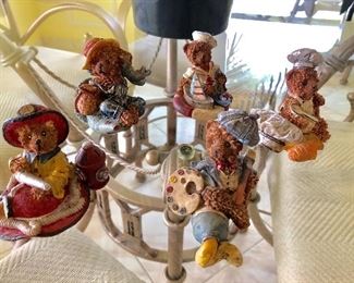 Collectible Bear Figures