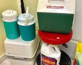 Porta Potti - 100 Series, Little Playmate Coler