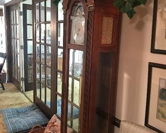 Gorgeous grandfather clock with Cincinnati history. Herschede, German movement, plays Westminster chime