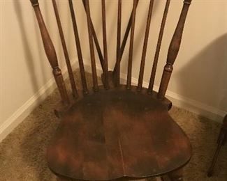 Nice wood chair, excellent craftsmanship