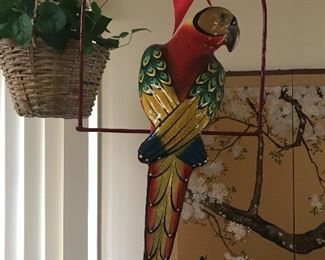 Mache parrot