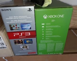 Xbox One and Playstation 3 Gaming Consoles