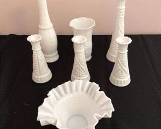 Milk Glass Vases & Bowl https://ctbids.com/#!/description/share/208379