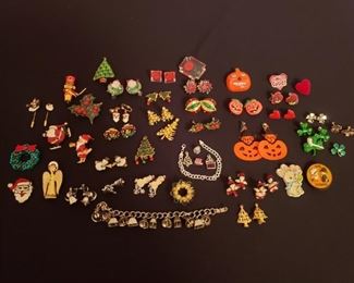 Holiday Jewelry https://ctbids.com/#!/description/share/208406