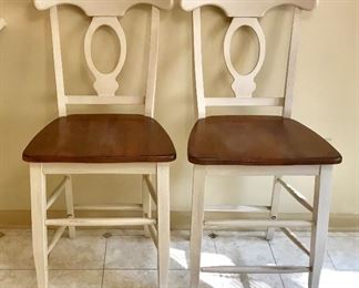 Pair of bar stools 