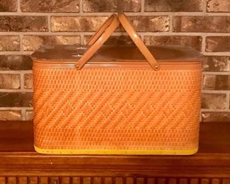 Vintage picnic basket 