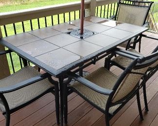 Patio table w/6 chairs