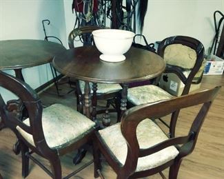 small table & 4 chairs
