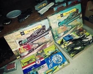 Atlas Guage train sets w boxes
